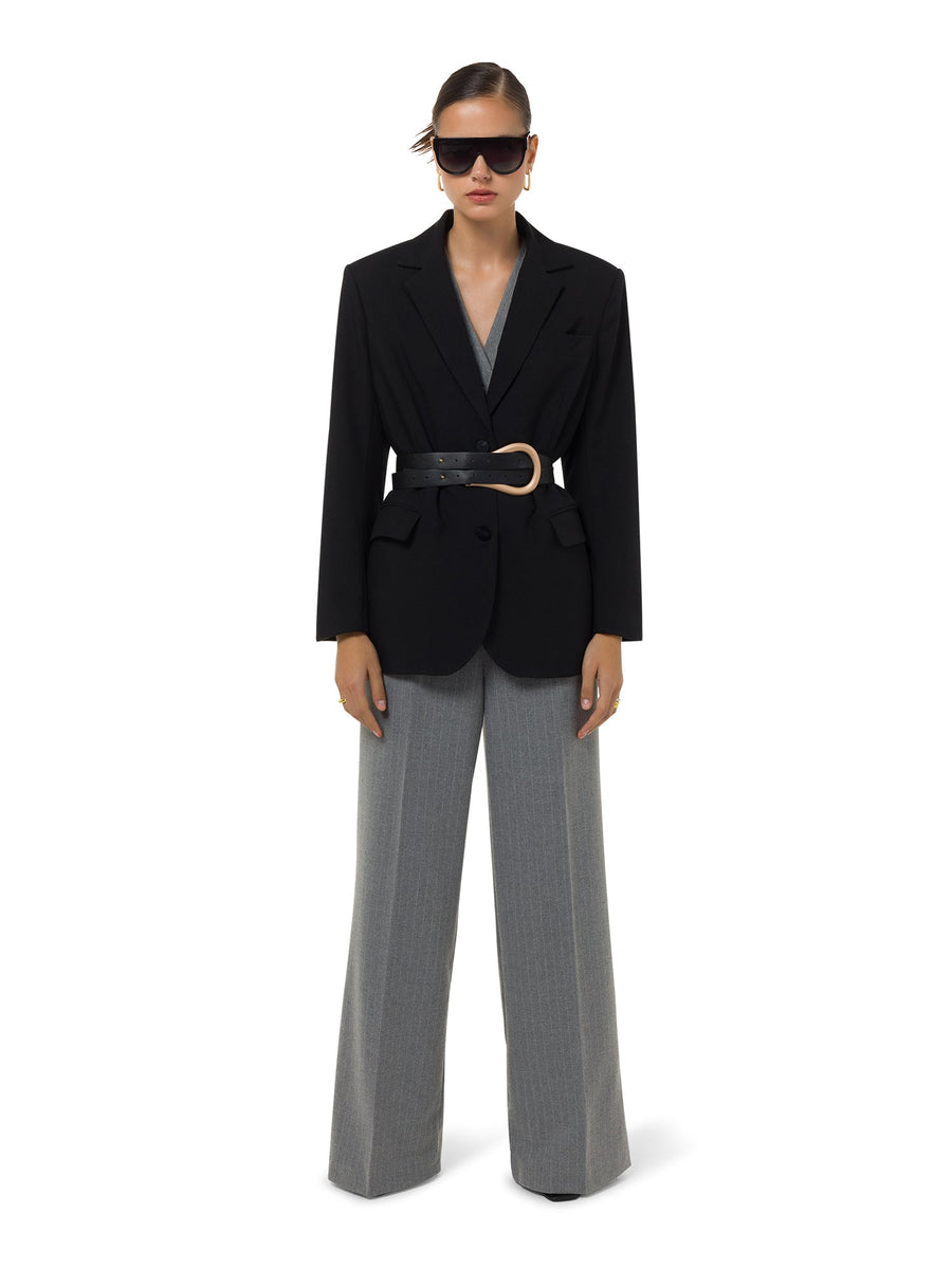 Editorial shoot featuring Grandeur Noir black blazer by ALALYA – UAE fashion