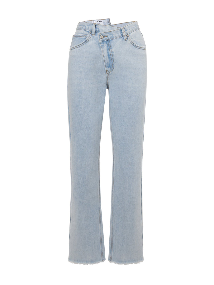 Flatlay of Marina™ mid-rise light-wash denim pants for women – ALALYA GCC