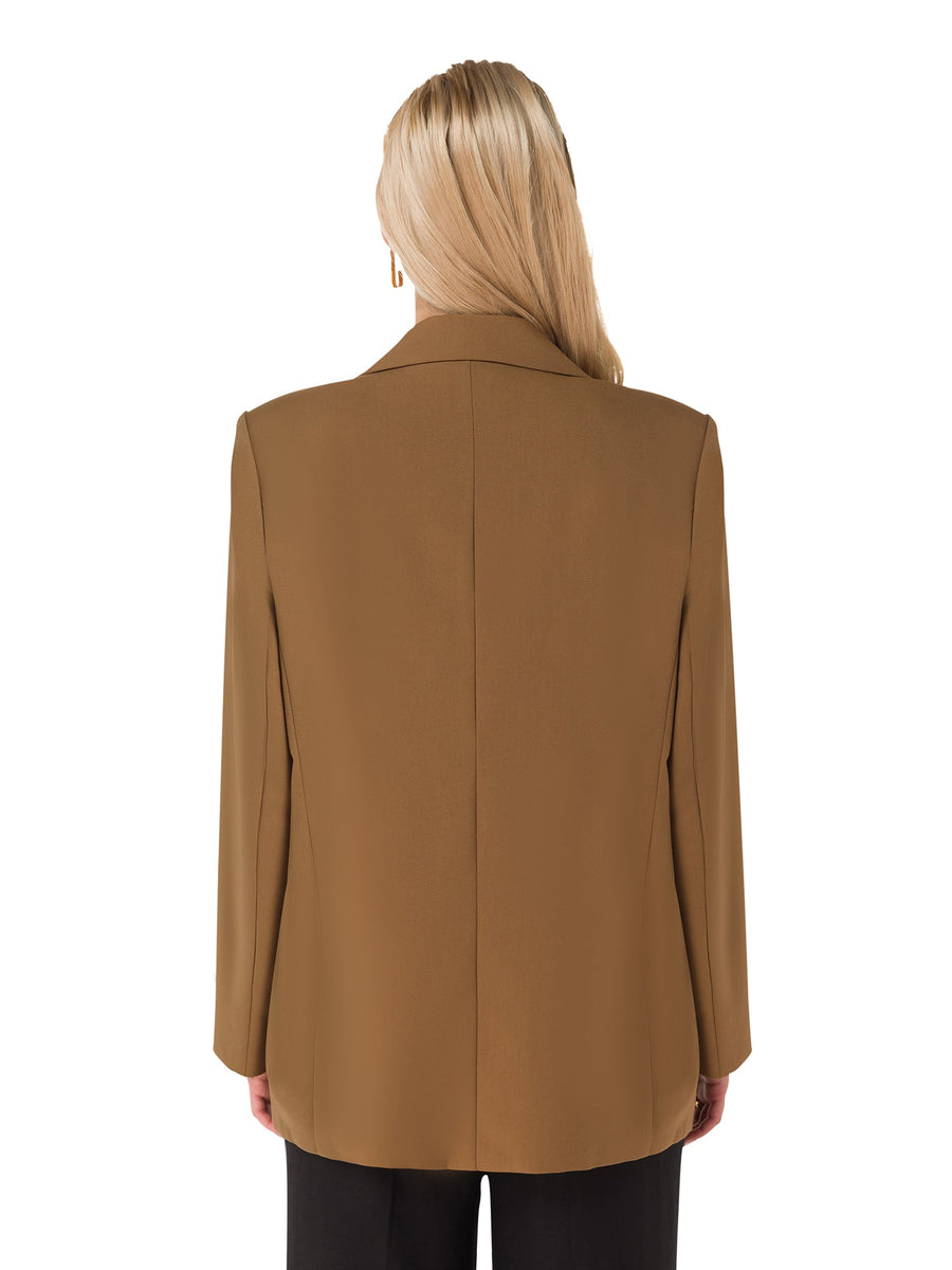 Single-breasted blazer back view in tobacco brown – ALALYA capsule look

