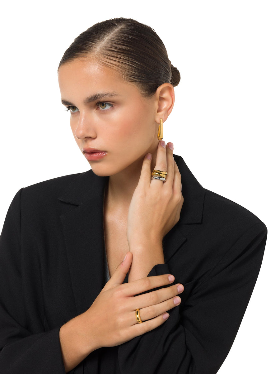 Minimalist silver ring styled on hand – ALALYA luxury jewelry
