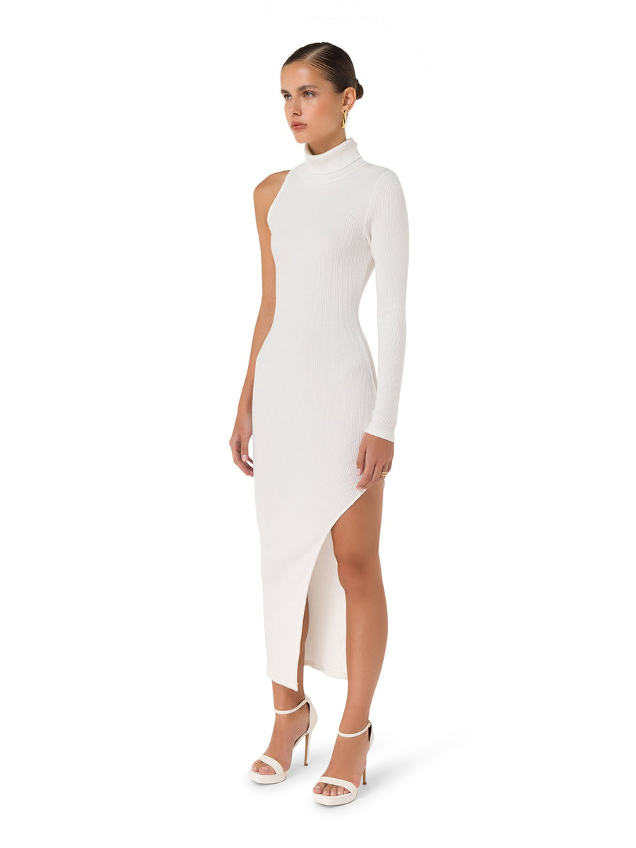 Side slit detail on Kelly™ sculpted white evening dress – UAE capsule styling