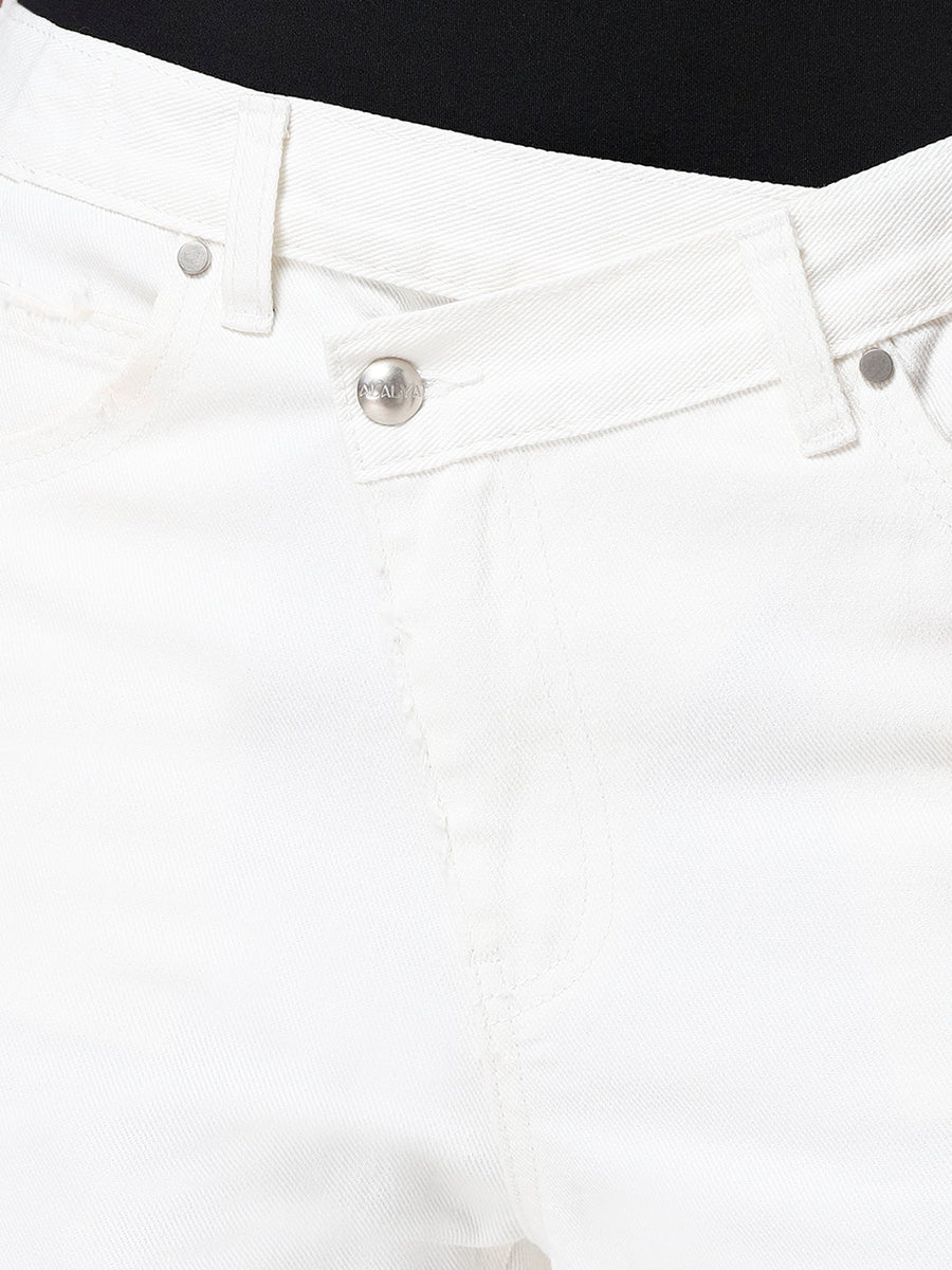 Lina™ | Mid-Rise White Criss-Cross Straight-Leg Jeans