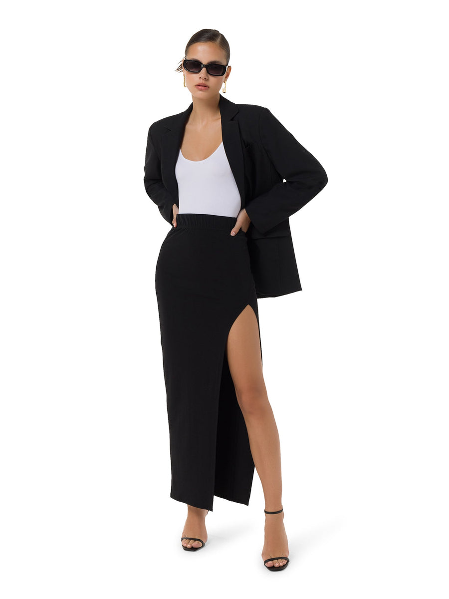  Side view of structured black maxi skirt with thigh slit – ALALYA Dubai
